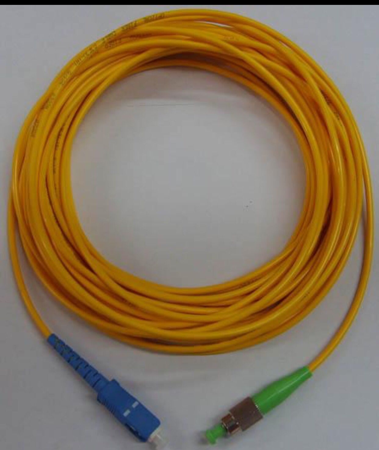 供应优质单模多模电信级光纤跳线